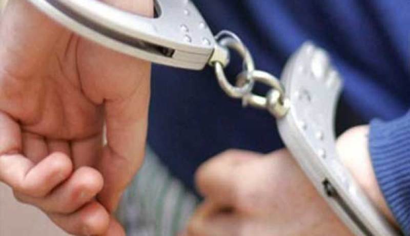 حجز مسدس تقليدي الصنع وحصة 30 خرطوشة في بسكرة