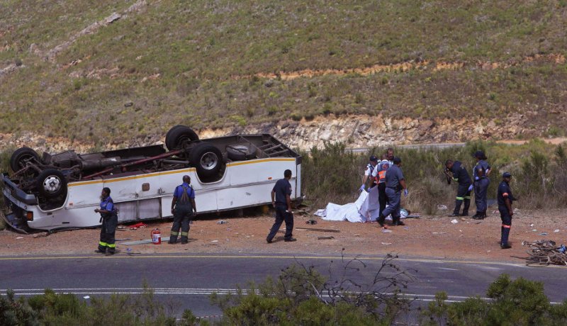 30 قتيلا في حادث إنقلاب حافلة بتايوان