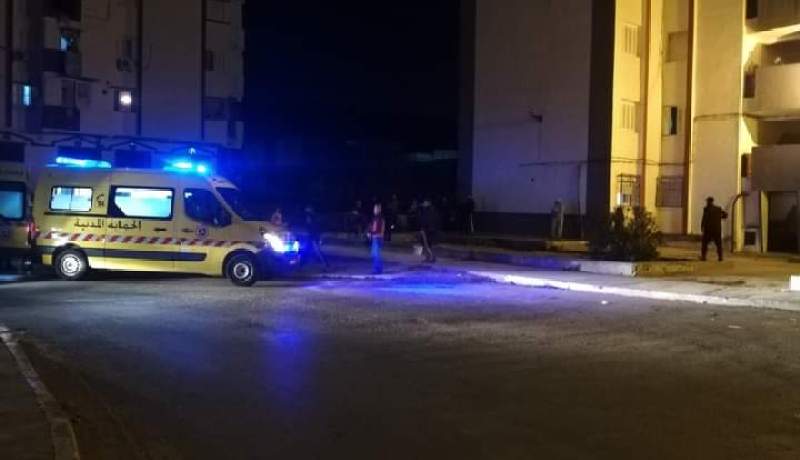 مستغانم: إمرأة تلقي بنفسها من أعلى عمارة بحي 348 مسكن