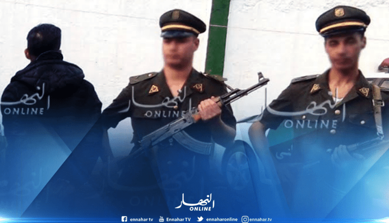 الدرك يعثر على صندوق به سلاحين ومسدس بجيجل