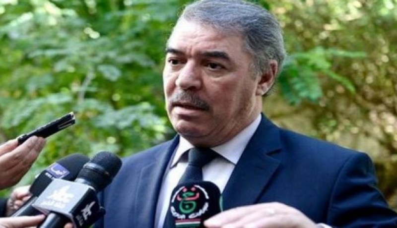 الطاهر حجار يؤكد أن الأساتذة الجامعيون والباحثون غير معنيين بالمادة 51 من الدستورالجديد