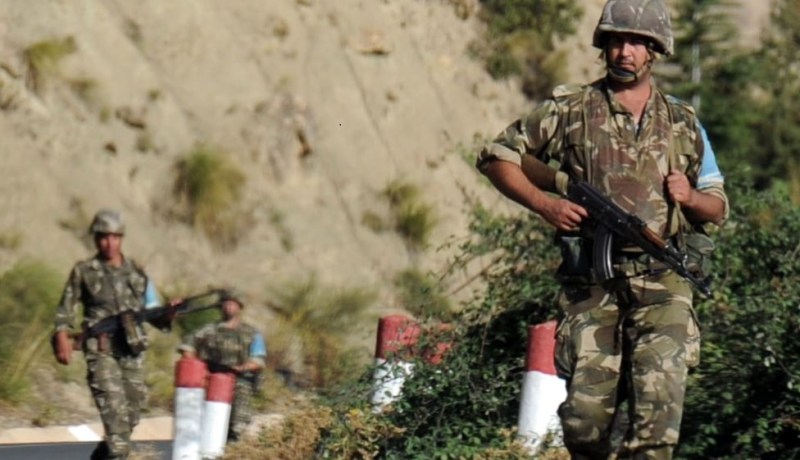 الجيش الوطني يوقف مهربين اثنين ويحجز سيارة رباعية الدفع بتمنراست