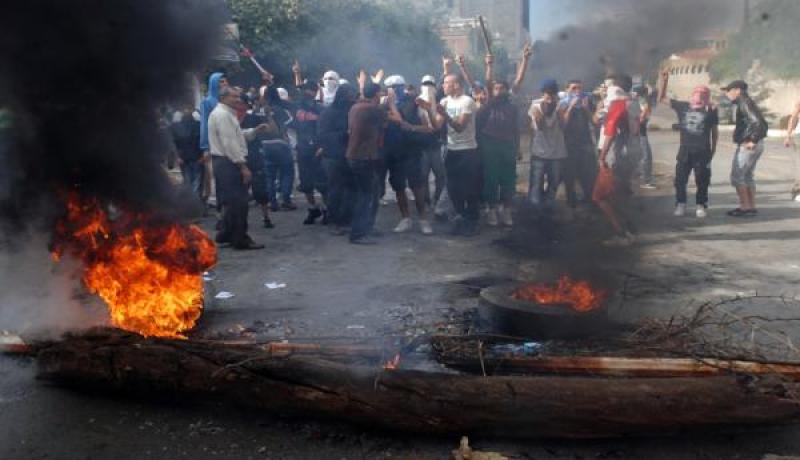 مواطنون يجبرون رئيس دائرة البليدة على قضاء الليل في الشارع