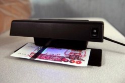 توقيف مزور العملة الوطنية بسعيدة