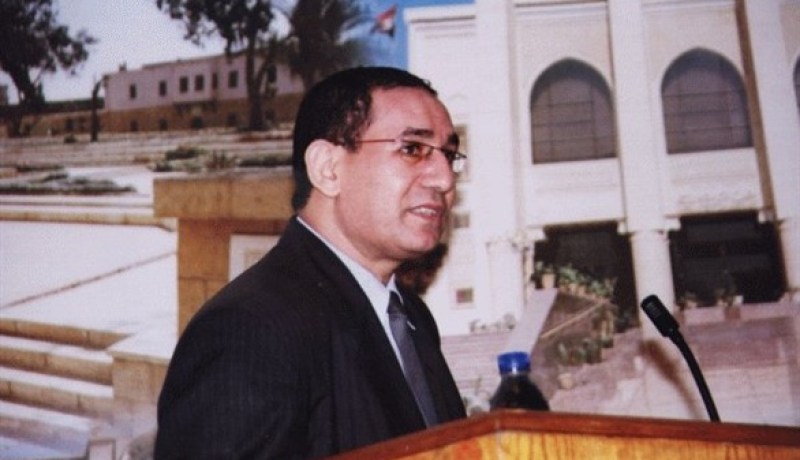 وفاة الباحث والشاعر المصري بشير عياد عن عمر ناهز 55 عاما