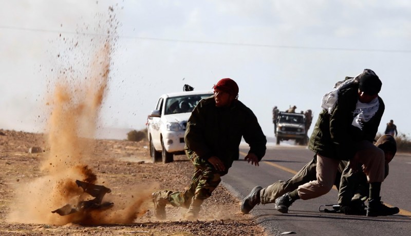 داعش يفجر إنتحارين وقف زحف القوات العراقية بالموصل