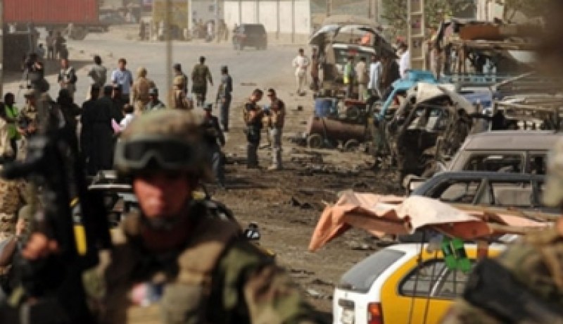 مقتل 13 شخصا في هجوم انتحاري في افغانستان