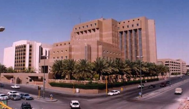 افجار قنبلة في كلية  حربية بالرياض يتسبب في وفاة طالب