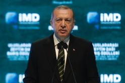 أردوغان : الفرنسيون قتلوا ملايين المسلمين في الجزائر والعالم بقي صامتا !