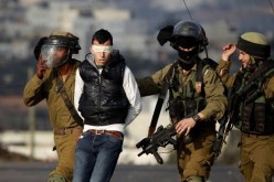 اعتقال ثلاثة فلسطينيين على حدود غزة