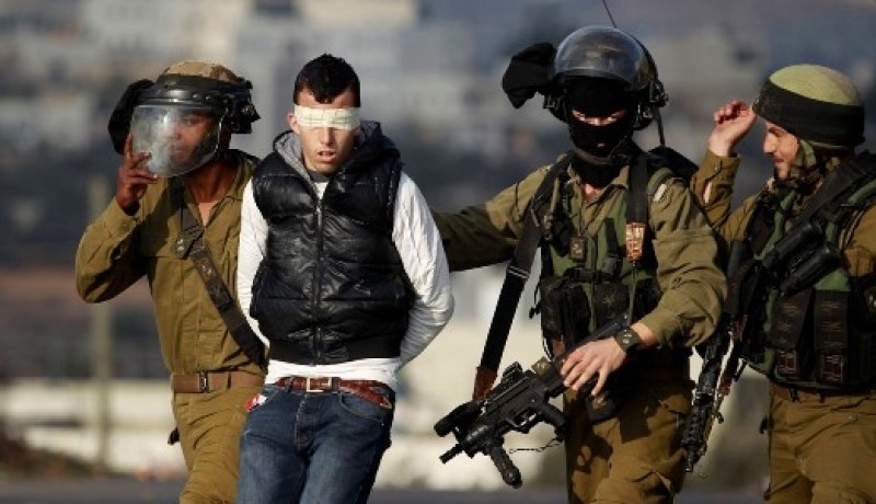 اعتقال ثلاثة فلسطينيين على حدود غزة
