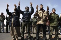 أكثر من 8آلاف من الثوار الليبيين السابقين يلتحقون بوزارة الدفاع