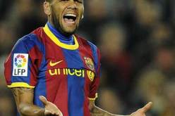 البرازيلي ألفيش يغيب عن برشلونة لمدة ثلاثة أسابيع بسبب الإصابة