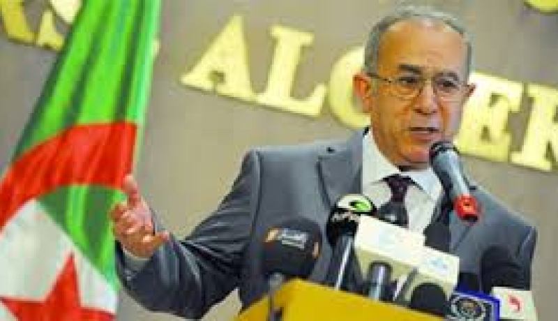 لعمامرة يتأسف لعدم وجود علاقات شمال جنوب