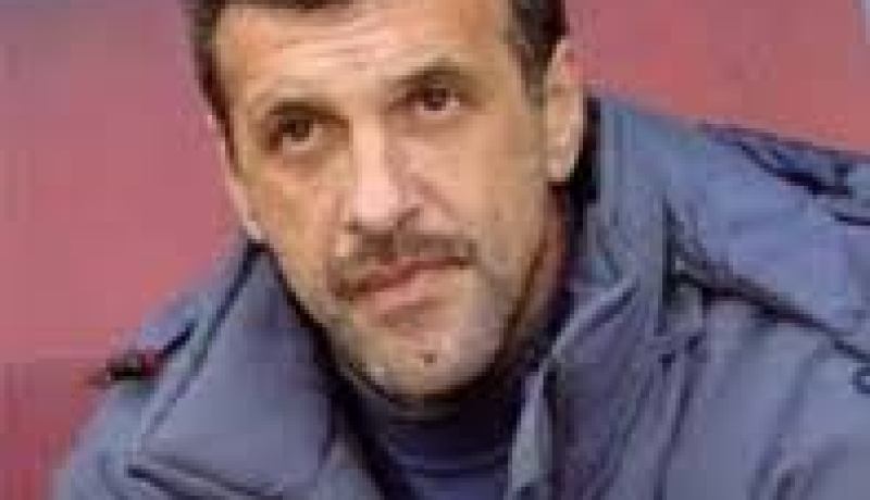 لعزيزي و بومعشوق يشرفان على العارضة الفنية لفريق اتحاد حجوط بعد استقالة زميتي