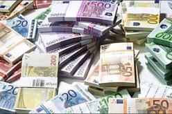 توقيف مزور العملة الصعبة وحجز 3200 أورو في أم البواقي