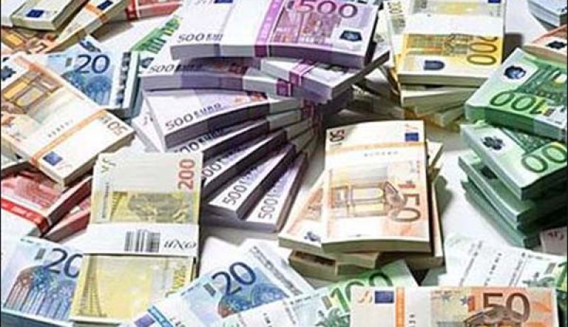 توقيف مزور العملة الصعبة وحجز 3200 أورو في أم البواقي