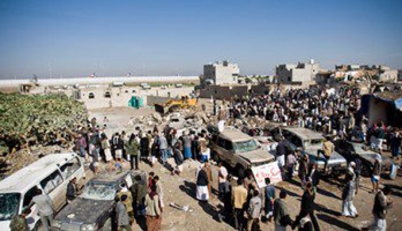 الحوثيون يسيطرون على أجزاء من مطار عدن