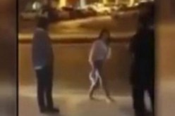 بالفيديو .. فتاة سكرانة تثير الفوضى بشوارع أبوظبي