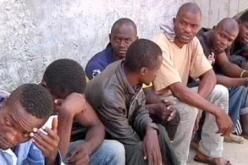 ليبيا: إلقاء القبض على 16 مهاجرا غير شرعيا