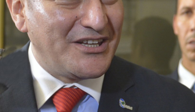 محمد حبيب على رأس موبيليس