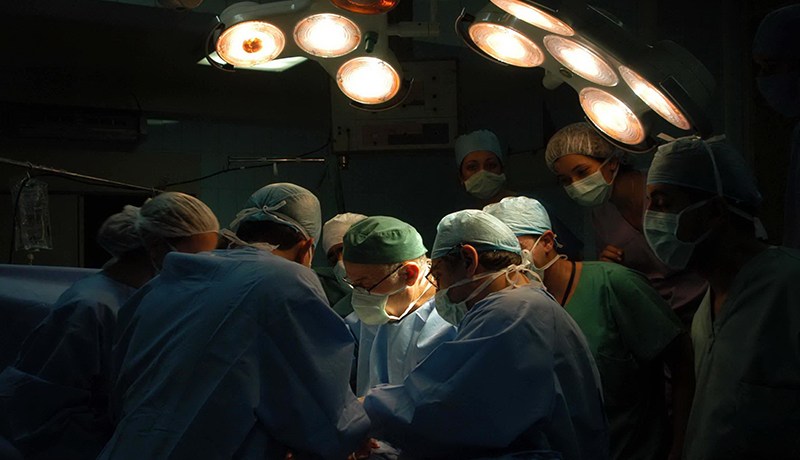 مديرية الصحة بأم البواقي تأمر بغلق قاعة العمليات الجراحية في مستشفى ابن سينا