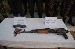 حجز 3 مسدسات “كلاشينكوف” وأزيد من 50 قنطار من “الشمة” في تمنراست وبسكرة