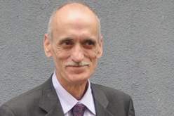 رمضان يغلبني  ناكل فيه بعينيّ وأتنقل من العاصمة إلى قصر الشلالة وبني سيلمان لشراء اللحم