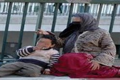 أم تفقع عيني ابنتها لتتسول بها في شوارع القاهرة