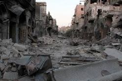 مقتل 10 أشخاص في قصف شنه النظام السوري في الغوطة بدمشق