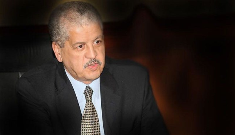 سلال يغادر أديس أبابا بعد مشاركته في قمة الاتحاد الافريقي