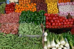 الاتحاد العام للتجار والحرفيين الجزائريين يطالب بمراجعة القانون المتعلق باسواق الجملة للخضر والفواكه