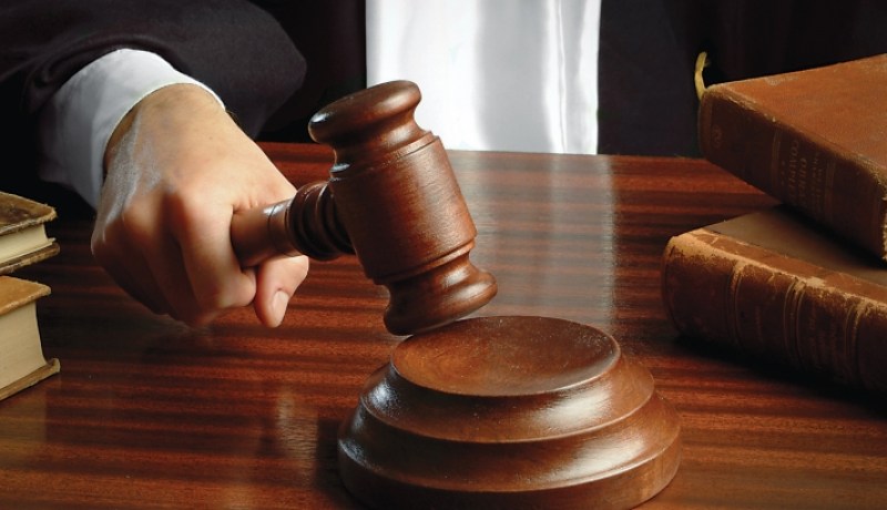 اتهام فرنسي اعتنق الإسلام بمحاولة الذهاب إلى سوريا