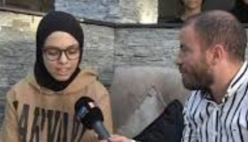 صاحبة المرتبة الثالثة وطنيا في “البكالوريا”التلميذة “رشا بدر الدين”.. عندما تصدق مقولة “إبن البط عوام”!
