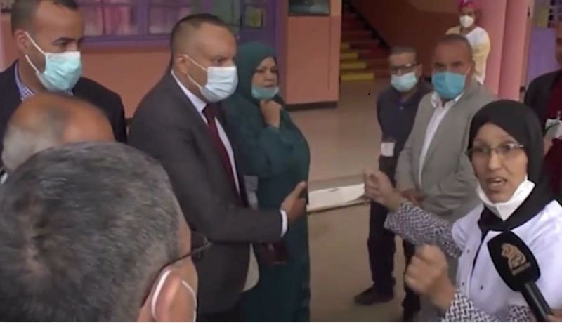 أهان معلّمة خلال حديثها عن واقع المؤسسات التربوية وهشاشة عتادها..”تيزي فو” تنهي مهام مدير تشريفات والي وهران