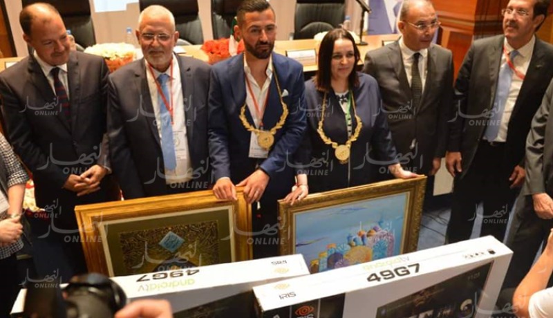 بالفيديو.. اللجنة الأولمبية تُكرّم صالحي فريال وعنتر يحيى !!