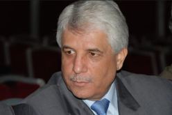 لوح يدعو إلى تفادي التعليق على القضايا المطروحة أمام القضاء