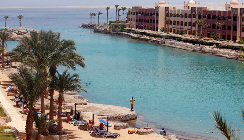مقتل السائحة التشيكية المطعونة في الغردقة المصرية