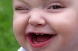 بالفيديو ضحكة شريرة لطفل تشعل مواقع التواصل الإجتماعي