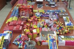 حجز 200 ألف وحدة من الألعاب النارية بتبسة