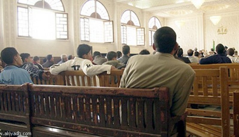 متسولون أفارقة يكسرون ذراع شيخ رفض منحهم صدقة عيد الأضحى في قسنطينة
