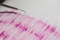 زلزال بقوة 6.3 درجات يضرب عمق البحر شرقي اندونيسيا