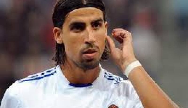 الغموض يكتنف مستقبل سامي خضيرة مع ريال مدريد