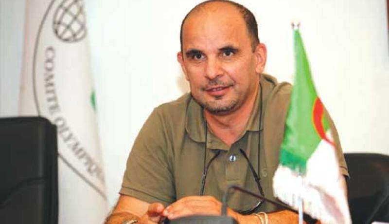 الوزارة توقف فزوين وتحيله على المجلس التأديبي