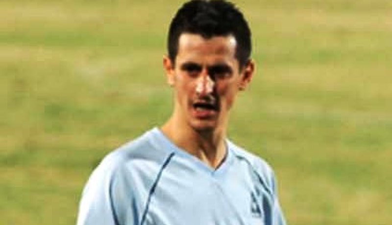 صايفي يركض نحو الأنصار سنحتفل معكم انشاء الله