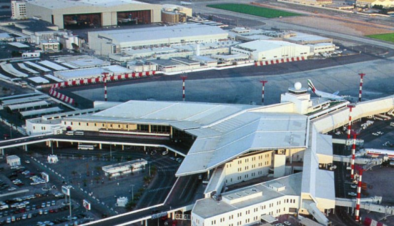 استنفار أمني بمطار الكويت بعد شكوك بوجود قنبلة على متن طائرة ألمانية