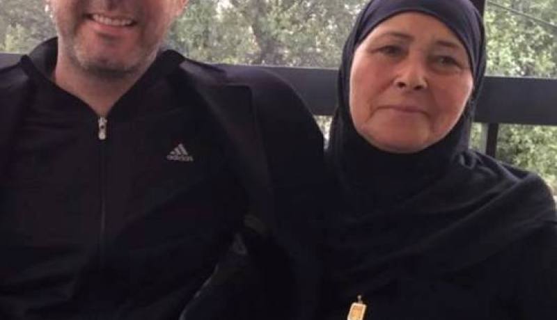 وائل جسار ينشر صورة أمه ويعايدها بهذه الكلمات