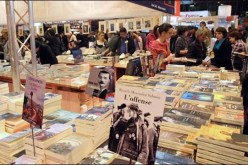 مشاركة نحو 40 دار نشر جزائرية بقرابة 700 مؤلف في صالون باريس للكتاب
