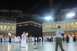 معتمران حاولا تهريب حبوب مخدرة إلى السعودية