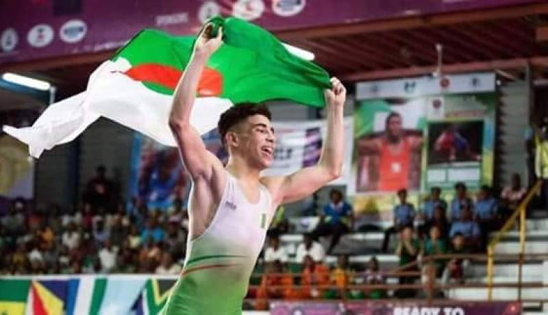 جزائري ينسحب من بطولة عالمية لتفادي مصارع من الكيان الصهيوني !